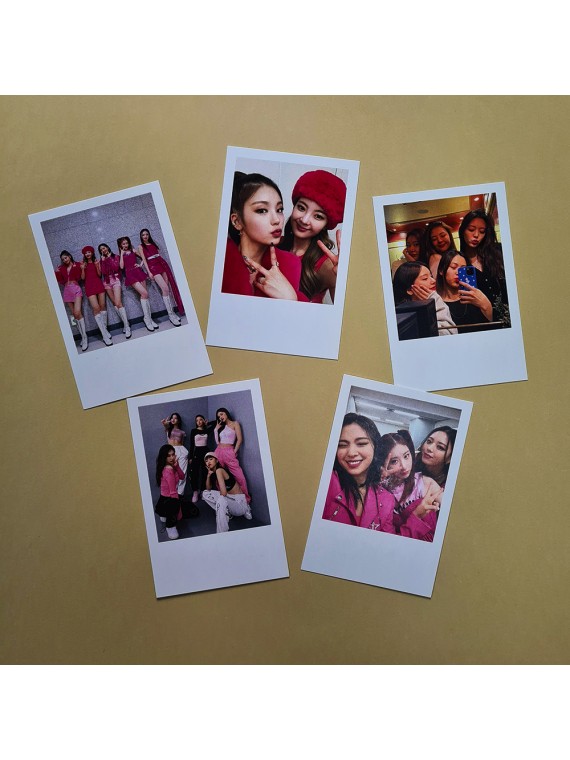 ITZY картички Kомплект 5...