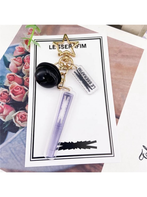 Le Sserafim Ключодържател...