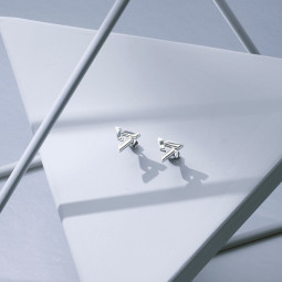 SEVENTEEN Обеци с винт...