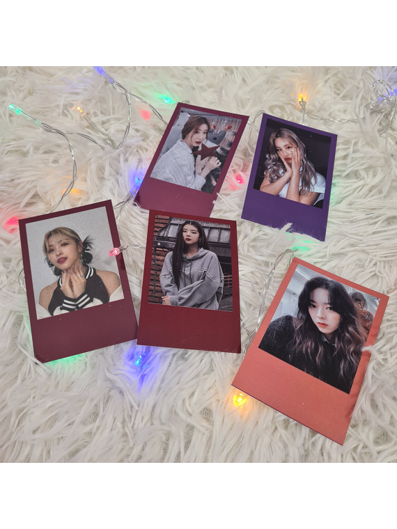 ITZY картички Kомплект 5...